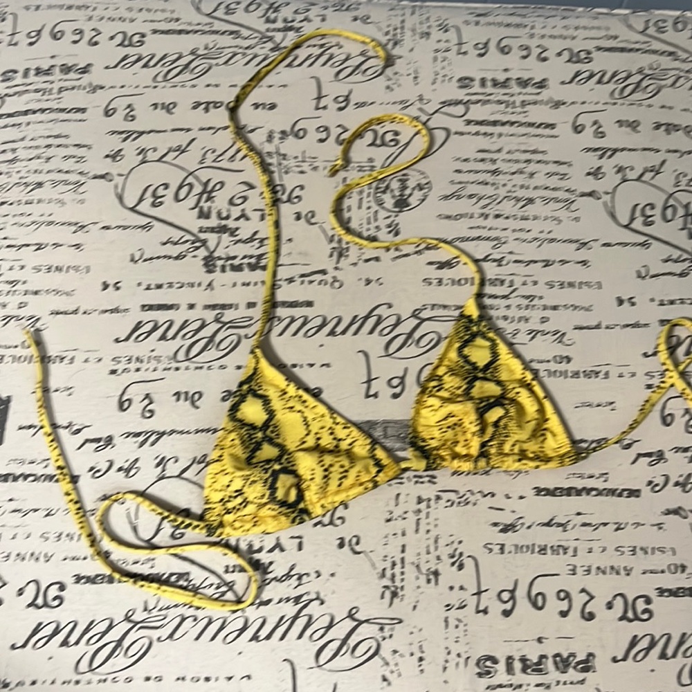Bikini top SHEIN